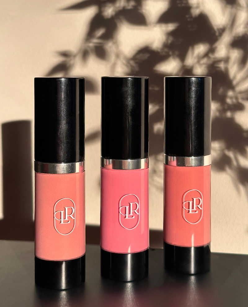 LUMIÉR – kremowy róż matowy w odcieniach Milla, Dolce i Noa z lekką konsystencją i świeżym wykończeniem