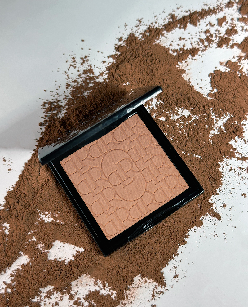 Bronzer LUMIÉR COCO – prasowany produkt w odcieniach Karibu, Coco i Rodeo, z masełkową formułą do konturowania i ocieplenia skóry